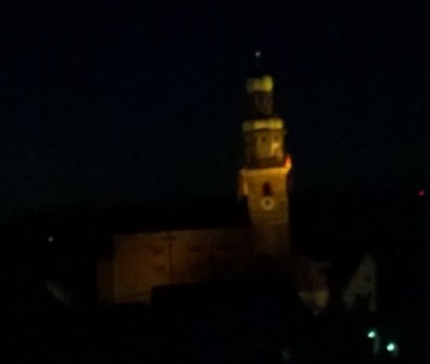 Turm_bei_Nacht.jpg